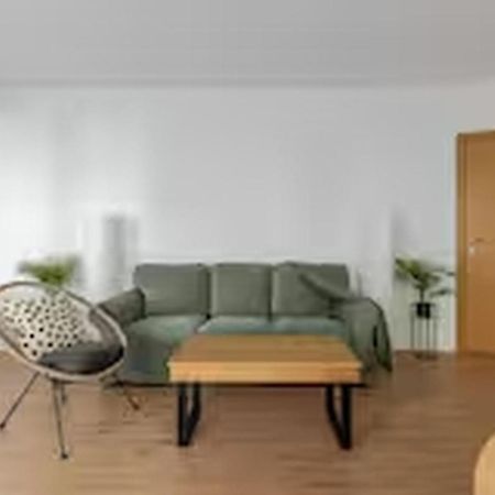 Apartamentos Nuevo Con Aire Y Wifi Águilas Eksteriør billede